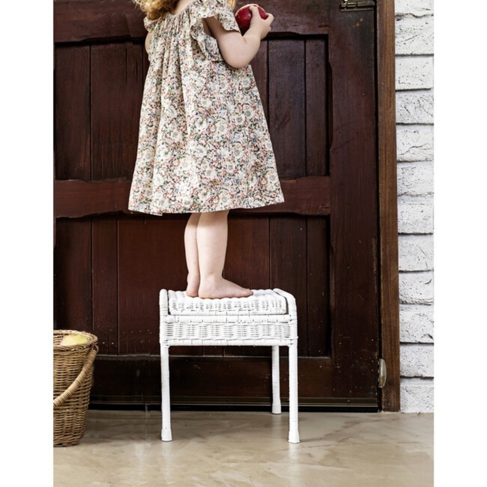 Olli Ella Stori Stool in white